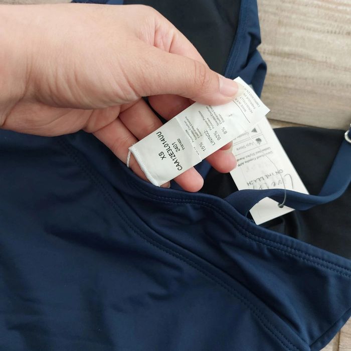 Maillot de bain une pièce slim & scult bleu marine avec volants - Taille XS Cupshe - photo numéro 3