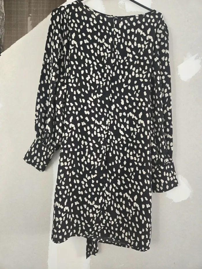 Robe courte manche longue Boohoo - photo numéro 2