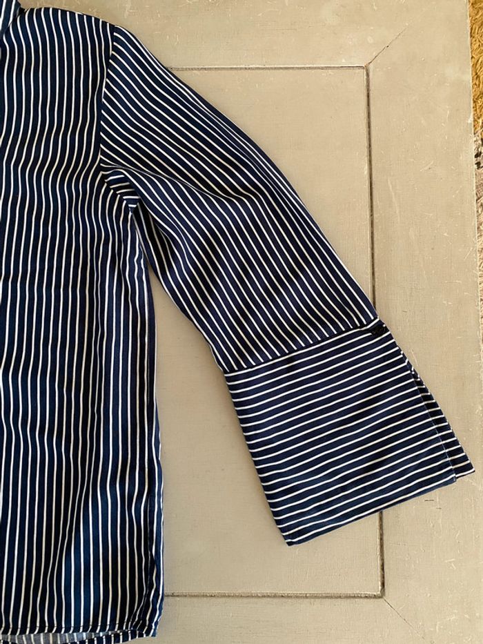 Chemise Pimkie Collection blanche et bleue marine à rayures taille M - photo numéro 9