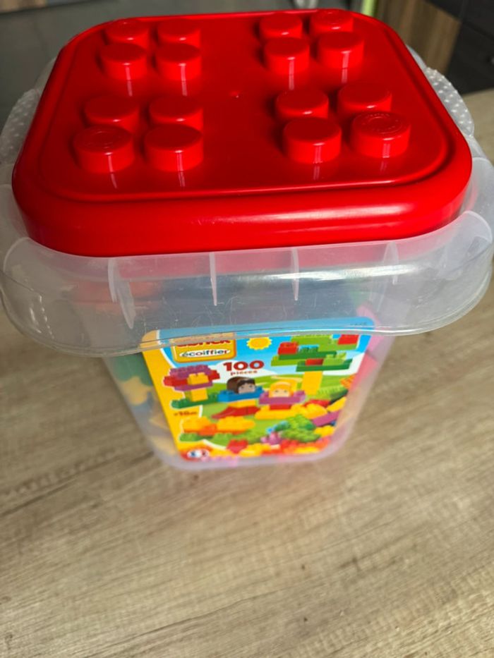 Cubes a empiler