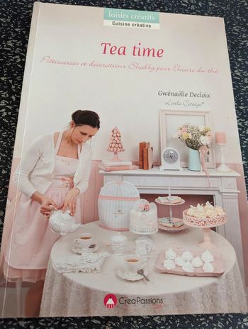 Team Time pâtisseries et décorations shabby pour l'heure du thé