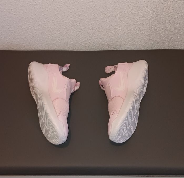 Chaussure nike - photo numéro 3