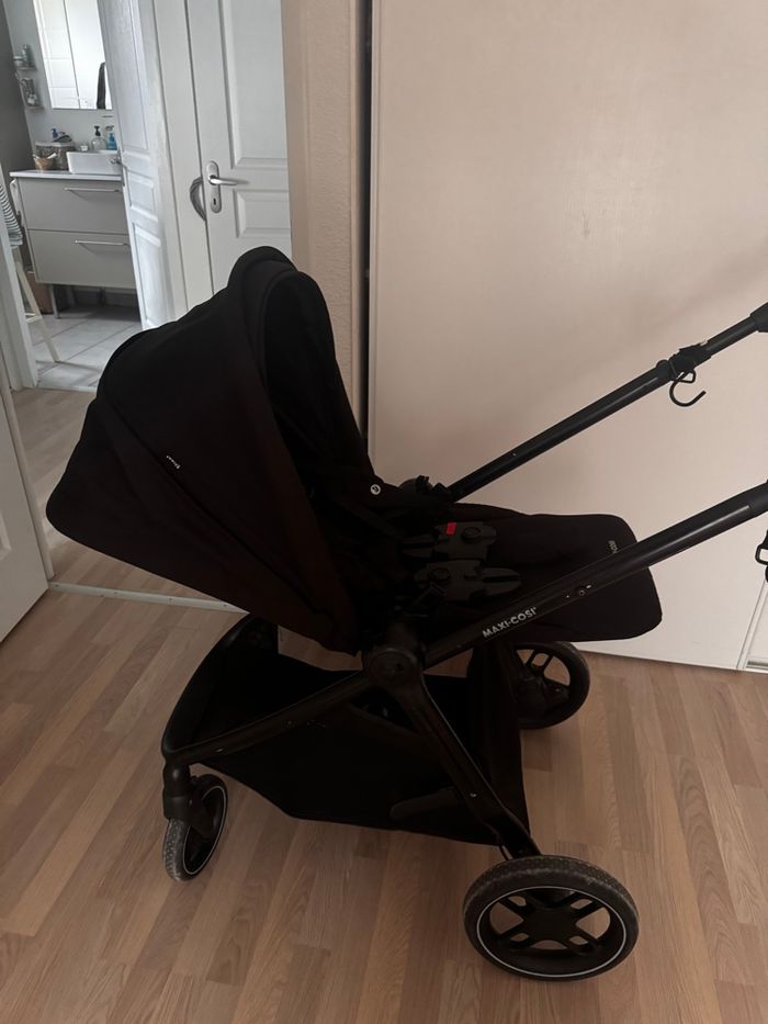 Poussette « Street » Maxi Cosi + nacelle - Très bon état - photo numéro 5