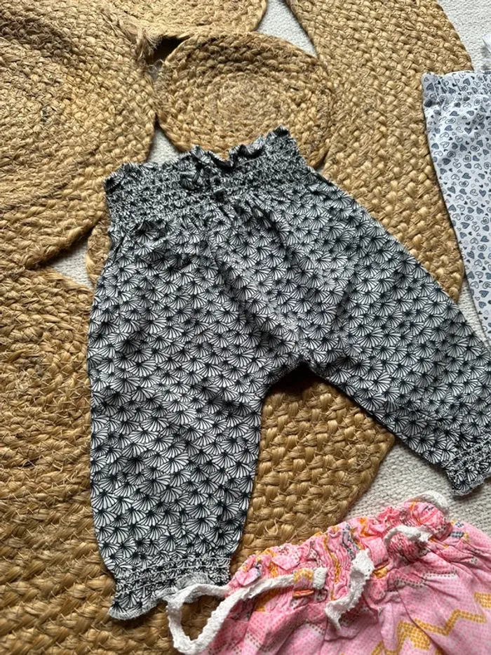 Lot de 5 pantalons bébé – Taille 3 mois – Kiabi, Primark, Vertbaudet - photo numéro 3