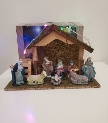 Fééric Lights & Christmas Crèche Lumineuse en boîte très bon état  32x13x20 cm env. JJA