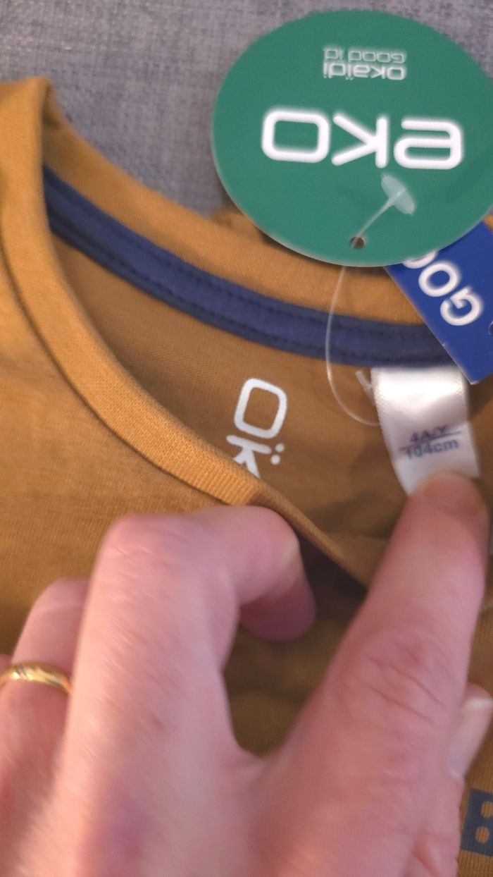 (Neufs non portés)🏷🤩 💙  lot Tee-shirts ml 4ans Garçon 💙😍🤩 - photo numéro 8