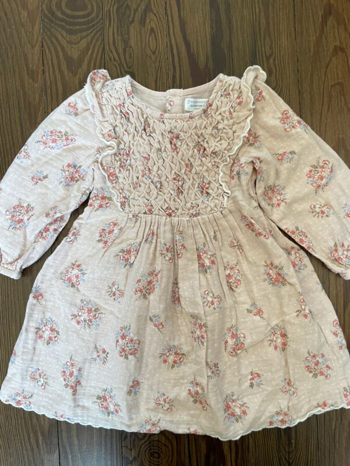 Robe primark 18/24 mois