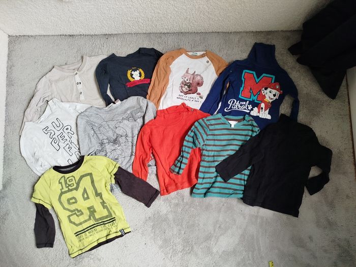 Lot vêtements garçon 24 mois - photo numéro 2
