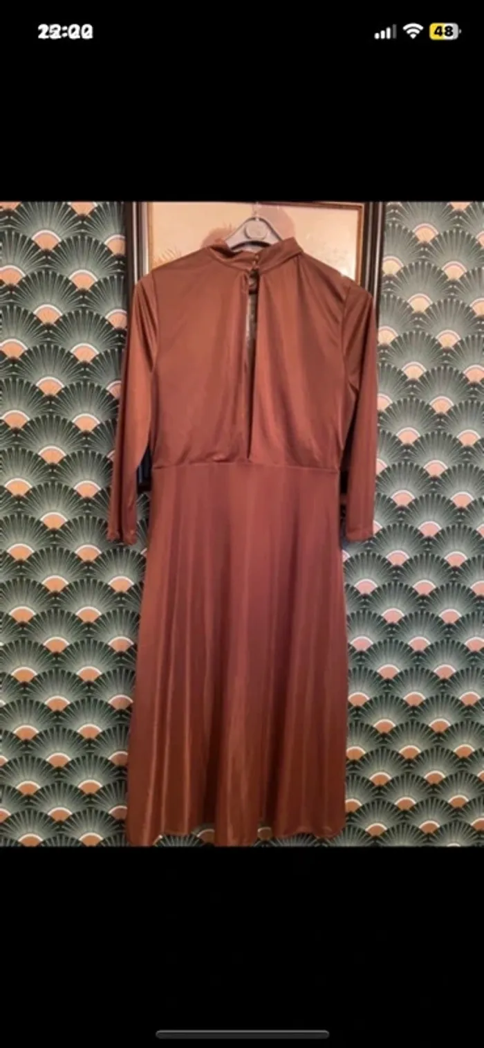 Robe automnale midi marron taille M H&M - photo numéro 4