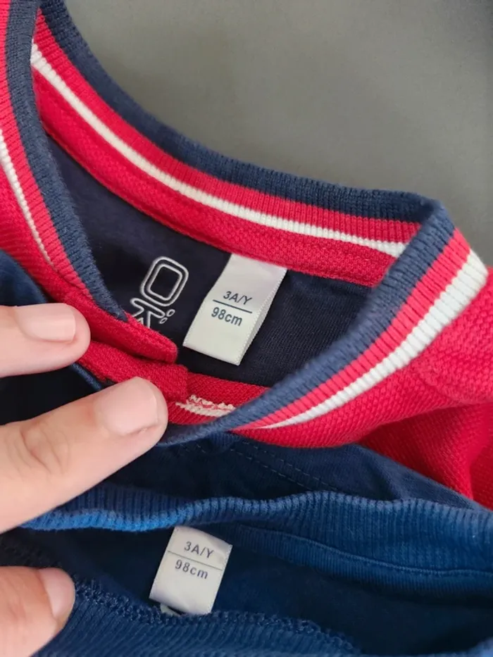 Lot quatre hauts manches longues polos t-shirts garçon okaidi 3 ans - photo numéro 2