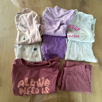Lot de 4 pyjamas kiabi Okaïdi taille 5 ans