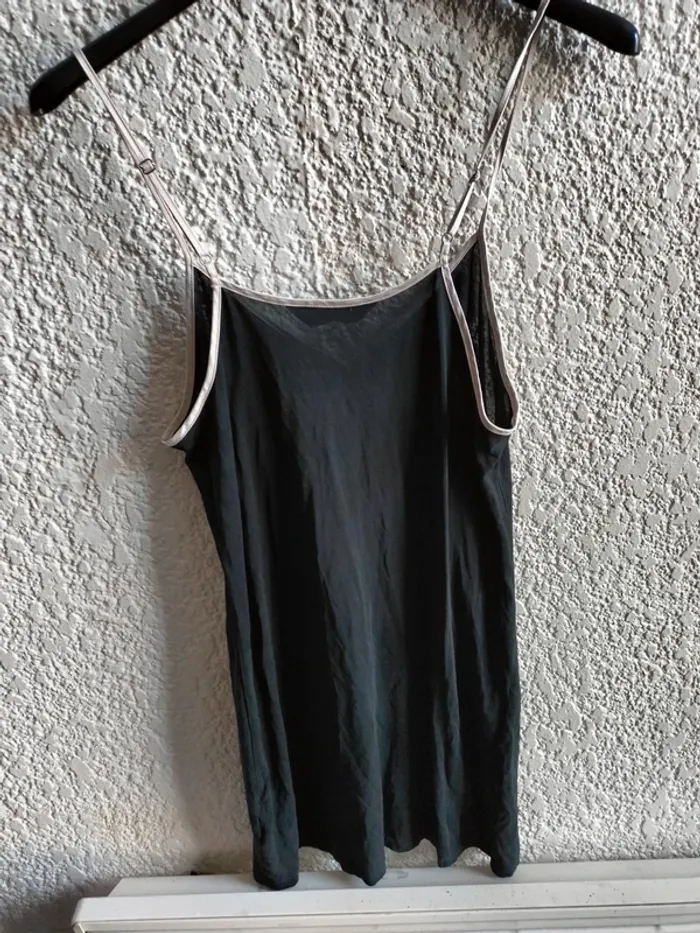 Robe à bretelles noir t 38 - photo numéro 5