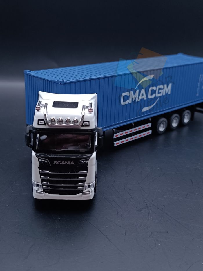 Camion Scania CMA CGM - photo numéro 2