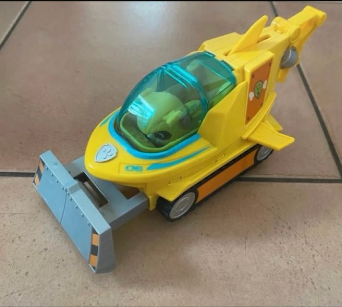 Ruben et son véhicule Aqua Pups