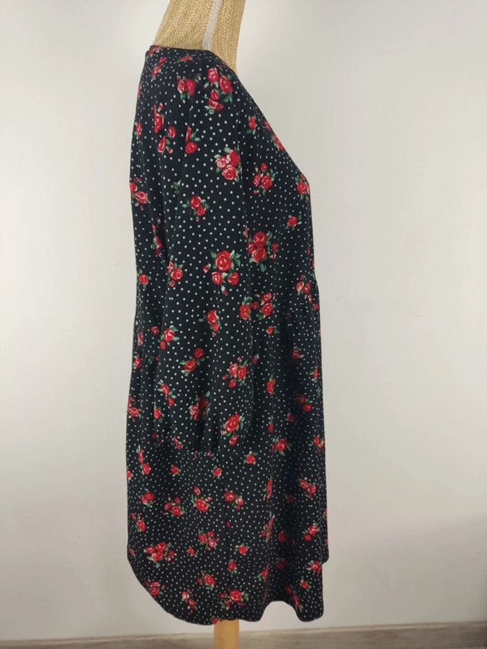 Robe mi-longue manches 3/4 noire motifs roses rouges taille 50 Janina - photo numéro 3