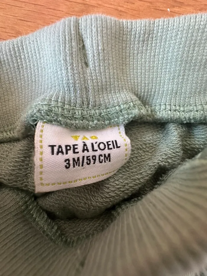 Ensemble été bébé 3 mois – Grenouillère blanche + jogging vert – Très bon état - photo numéro 6