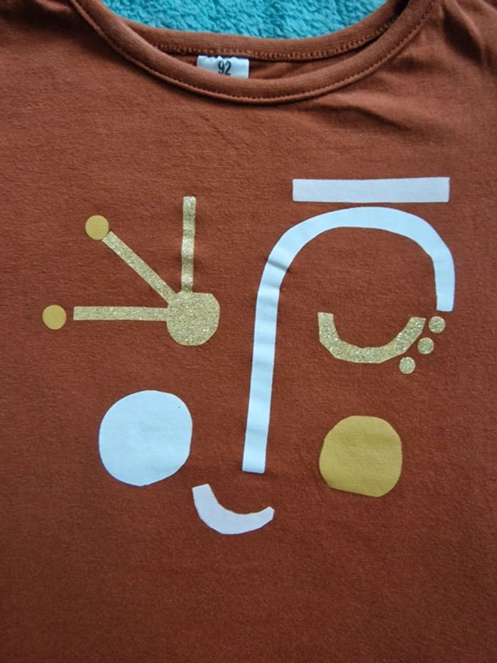 Très joli tee-shirt 92 cm - photo numéro 2