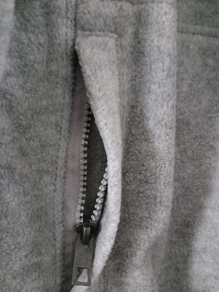 Veste polaire La Redoute 
Taille XS - photo numéro 4