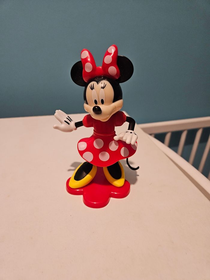 Figurine minnie