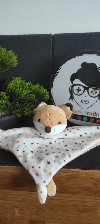 Doudou plat Renard blanc beige marron feuilles B&M  Orange Gris carré Plat