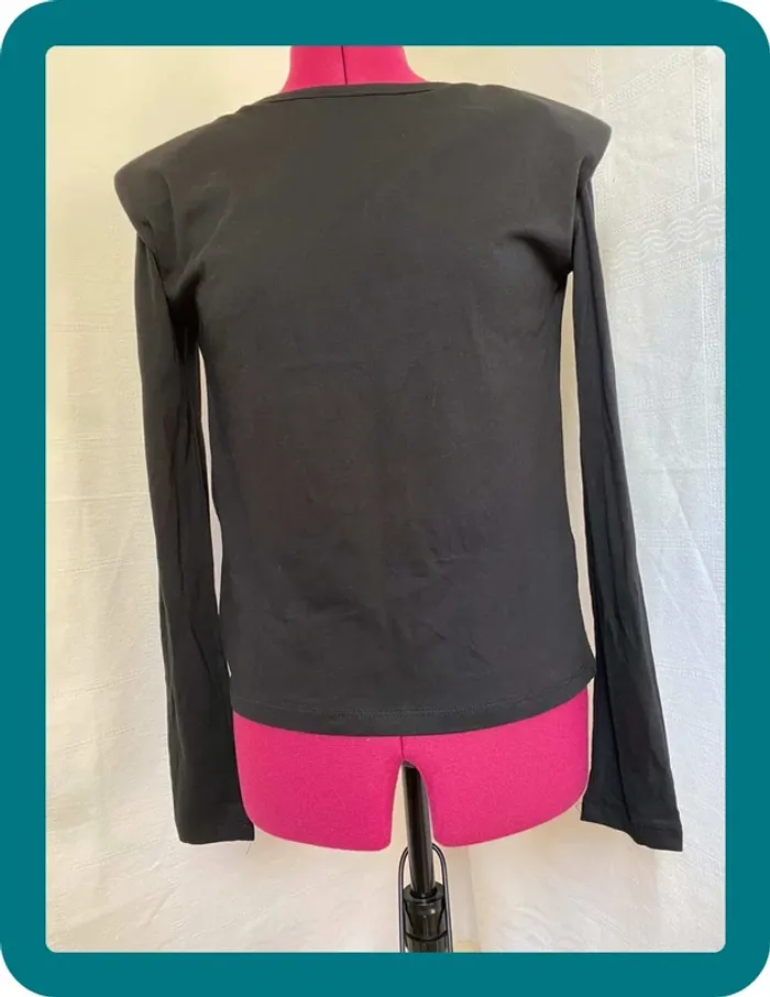Tshirt noir Primark 100 % coton Taille XS