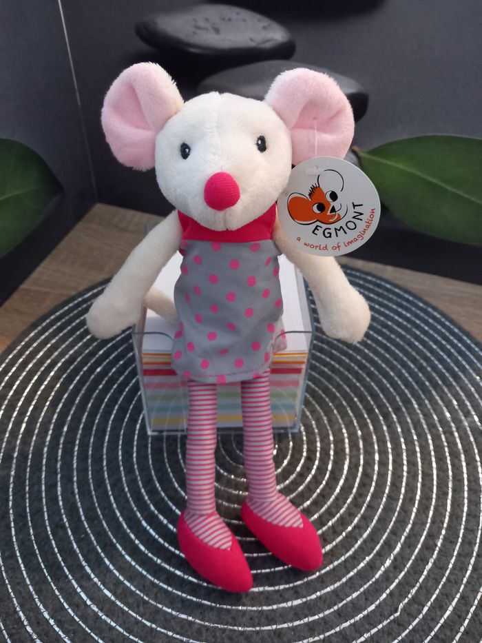 Peluche souris egmont toys 25cm 
Neuve Avec son étiquette - photo numéro 3