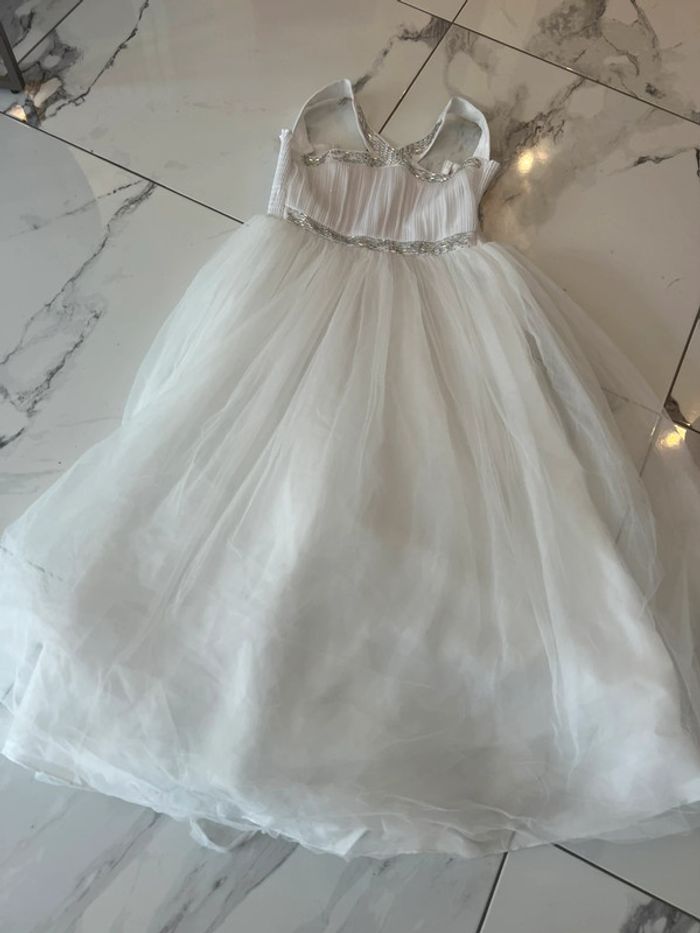 Robe de cérémonie et chaussure - photo numéro 2