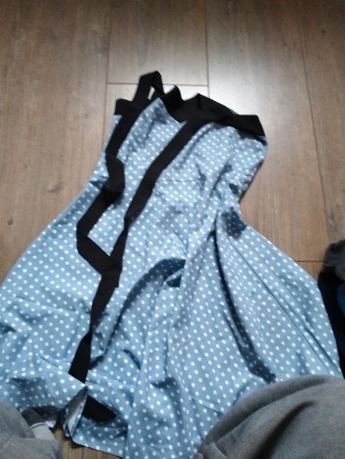 Robe vintage femme - photo numéro 2