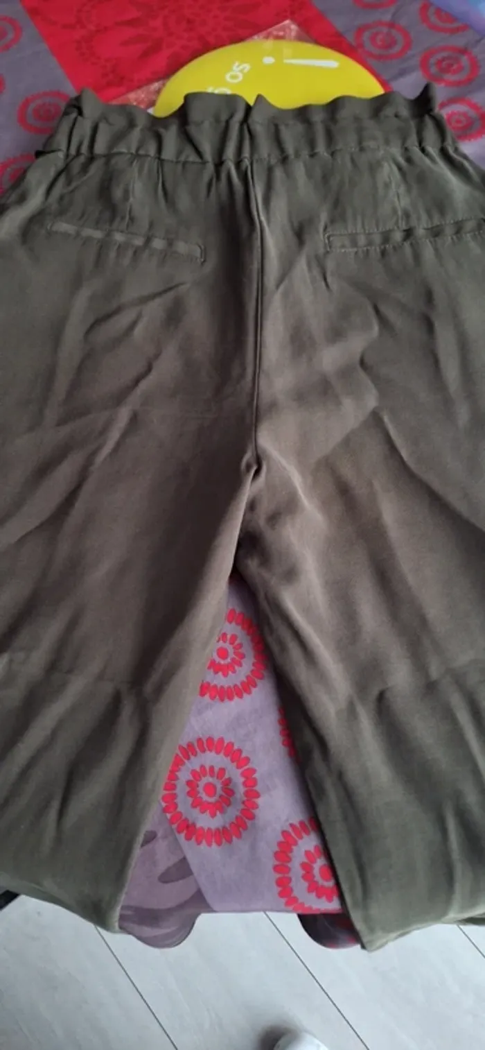 Pantalon h et m - photo numéro 3