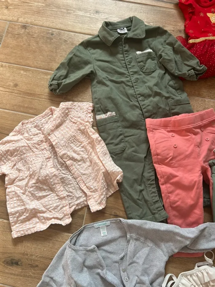 Lot vêtement bébé fille - photo numéro 2