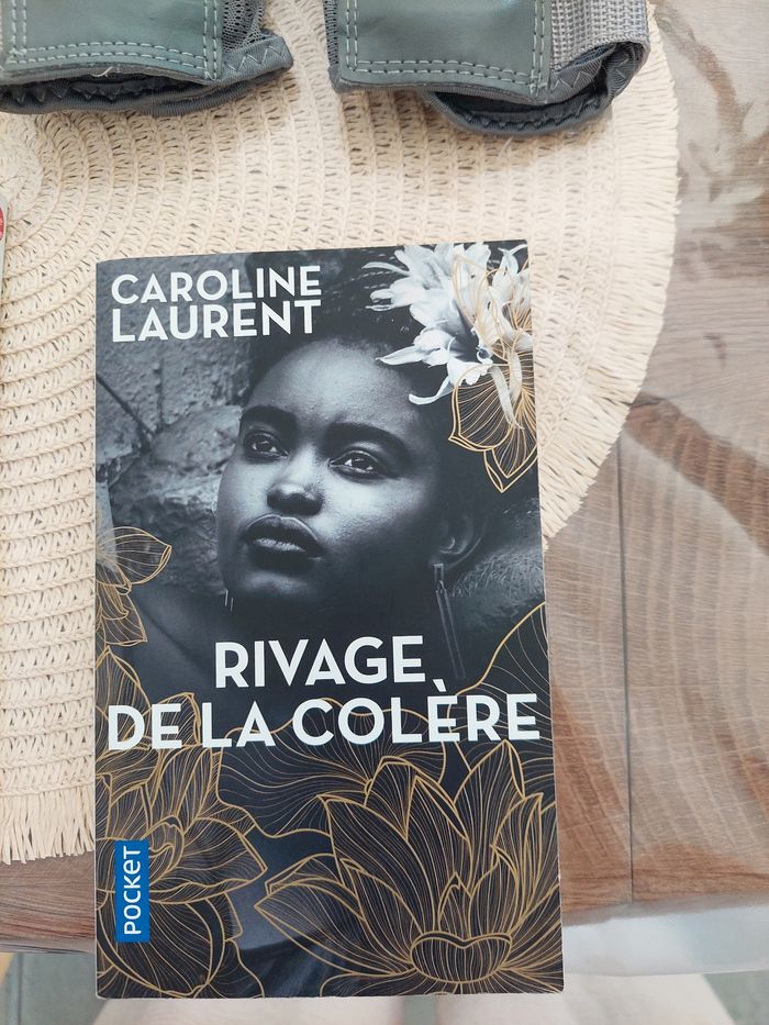 Livre Rivage de la colère caroline laurent