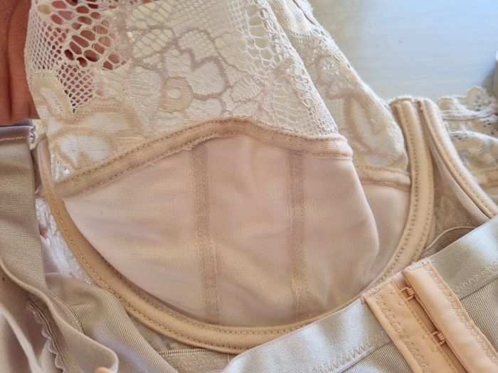 Soutien gorge B ❤️ - photo numéro 6