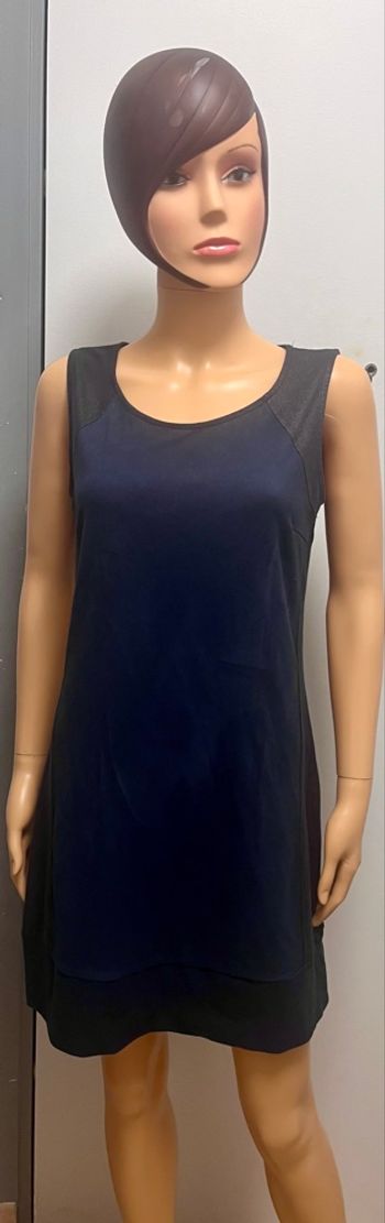 Robe sans manches cache cache