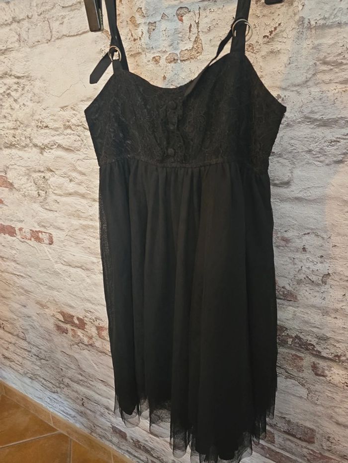 Robe noire