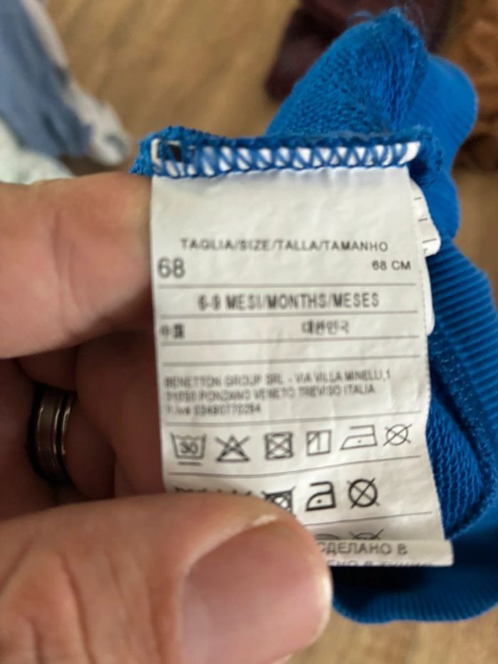 Pull benetton bleu 6 mois - photo numéro 2