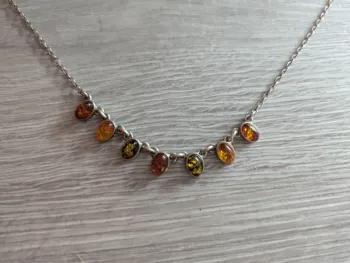 Collier ambre