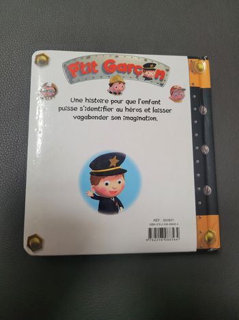 Livre enfant bébé p'tit garçon voiture de police de Brice fleurus 17