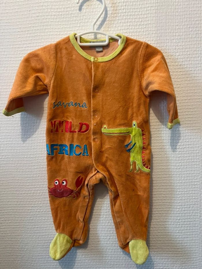 Pyjama 3 mois en bon état - photo numéro 2