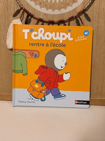 Tchoupi rentre à l’école 