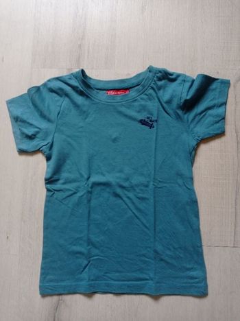 Tee-shirt marque tissaia taille 8 ans