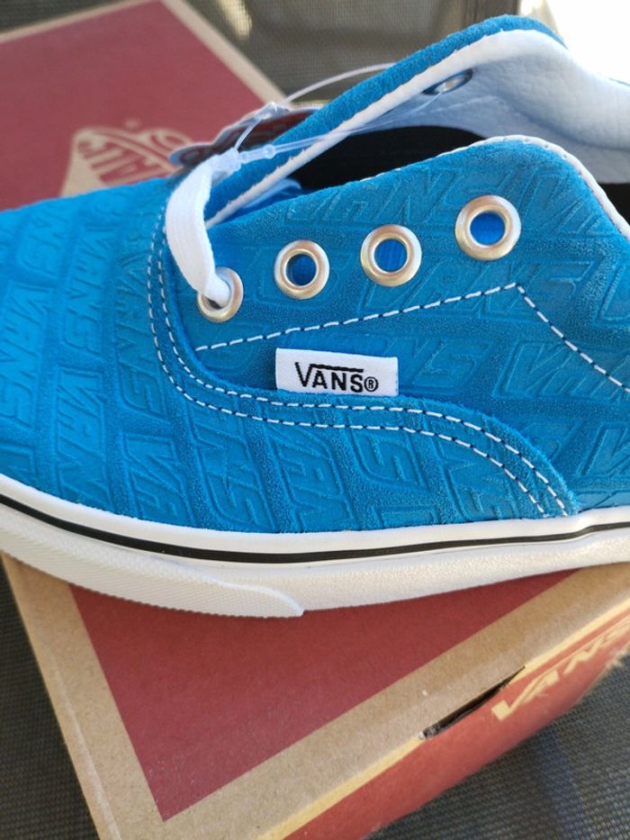 Vans Era emboss neuve avec étiquette taille 37 - photo numéro 3