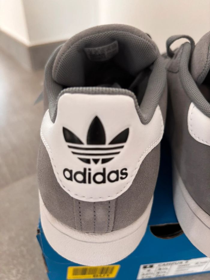 Sneakers Adidas Campus 2 neuves Taille 42 2/3 - photo numéro 10