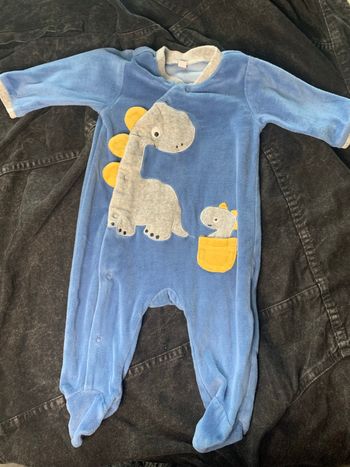 Pyjama taille 6 mois