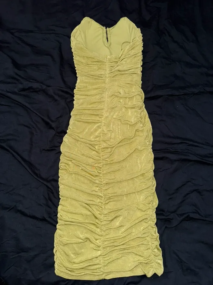 Robe verte - photo numéro 3