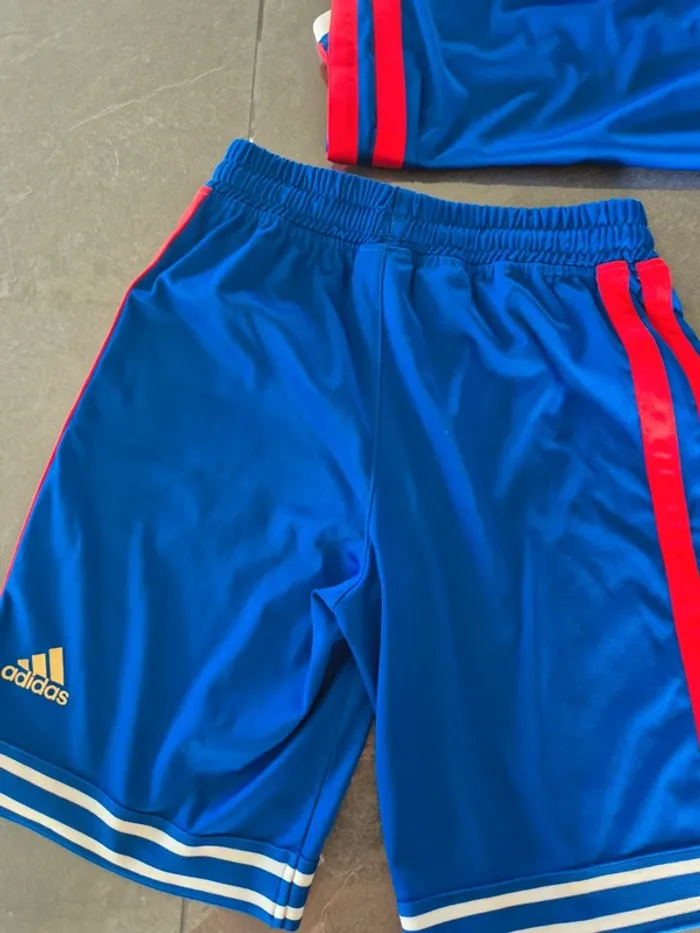 Ensemble Sport Basket-ball officiel France - Adidas - 8 ans - FFBB - photo numéro 6