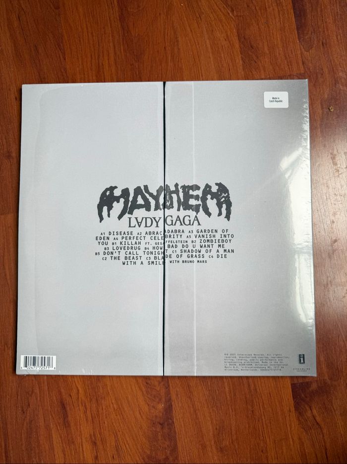 White Mayhem Lady Gaga Album Vinyle blanc neuf sous blister variant edition limited amazon - photo numéro 2