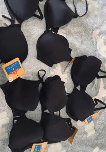 Soutien gorge neuf 90 C avec étiquette