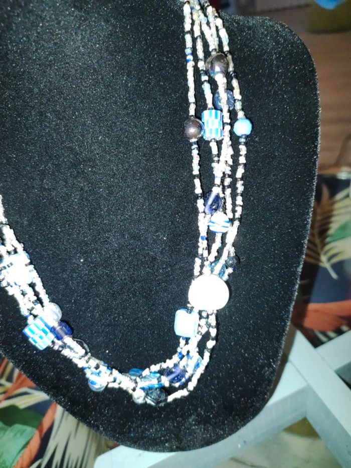 Collier perle rocaille et verre - photo numéro 5