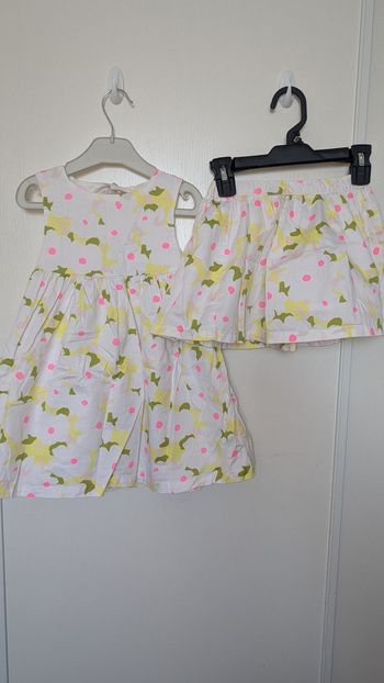 Lot vêtements similaires identiques jumelles fille 3 ans