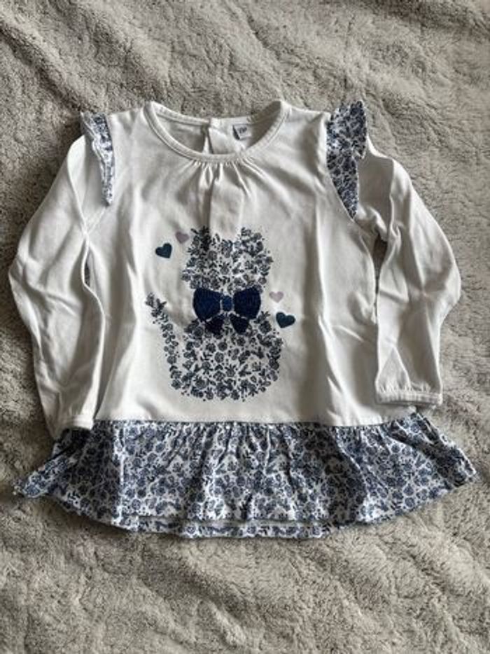 Lot pulls 2 ans - photo numéro 8